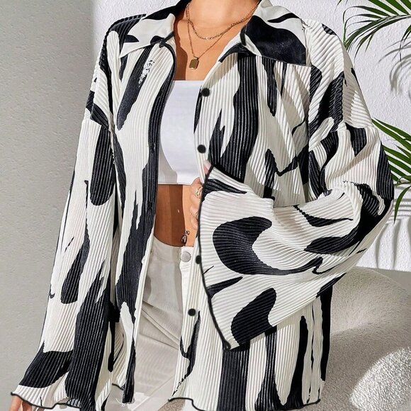 Apricot Casual Women's Loose Fit Drop Shoulder Long Sleeve Pleated Shirt - Picture 4 of 6